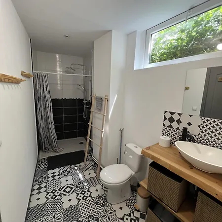 Valenstay - Maison Groupes Ou Famille - Netflix