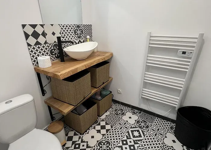 Valenstay - Maison Groupes Ou Famille - Netflix Hébergement de vacances